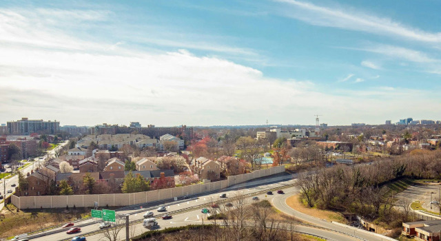Четырёхместный номер Standard Sheraton Pentagon City
