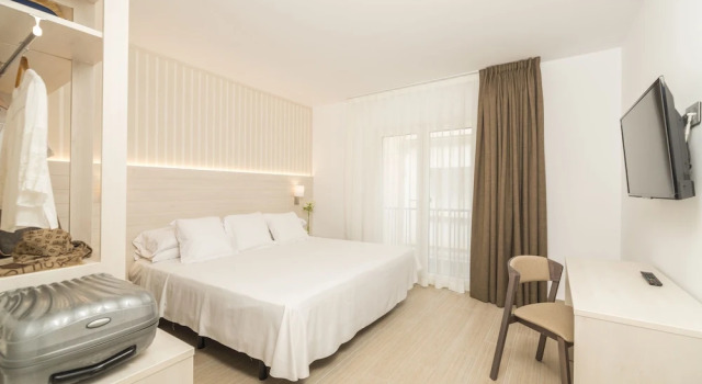 Номер Comfort Hotel Marsol