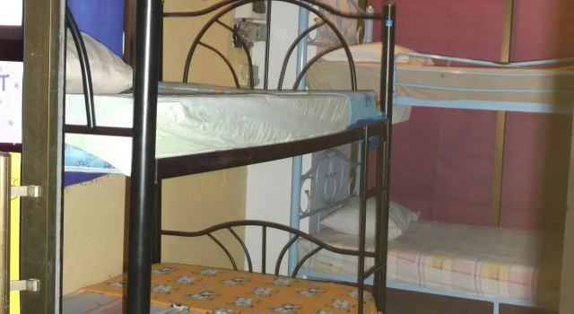 The Zoo Bar Hostel, Забронировать Хостел Хостелы Ко-Пханган, рядом с Пляж Хаад-Рин-Нок, Хостел