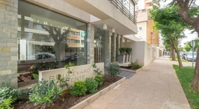 Hermoso Departamento En El Corazón De Viña, Забронировать Отель Отели Винья-дель-Мар с бассейном, рядом с Potrerillos Park, Бассейн