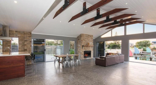 Geographe House, Book Hotel Geographe Western Australia