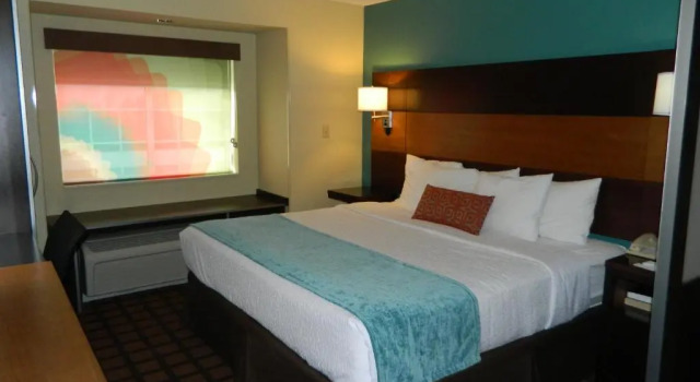 Люкс Best Western Plus Harrisburg Mechanicsburg