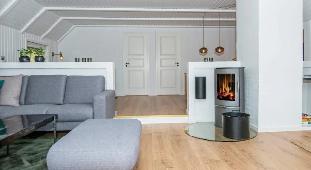 Cozy Holiday Home in Henne With Whirlpool, Book Hotel 3-stjernede hoteller i Henne, 3*