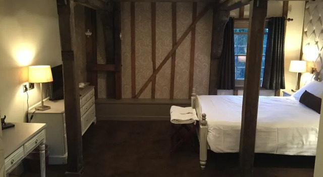 The Riverside Inn, Забронировать Отель Челмсфорд Эссекс, рядом с Anglia Ruskin University - Business School