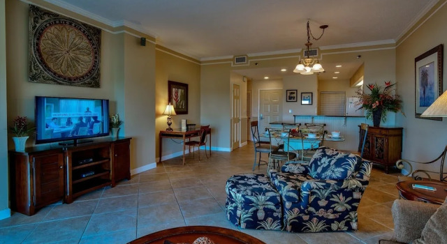 Beach Manor Tops L 605 174557 by RedAwning, Rezerwuj Hotel Hotele w Emerald Coast z parkingiem, Parking