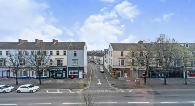 Simple & Sleek 1BD Flat Nice Views of Swansea Bay, Забронировать Отель Отели Суонси 4 звезды, рядом с Dylan Thomas Birth Place, 4*