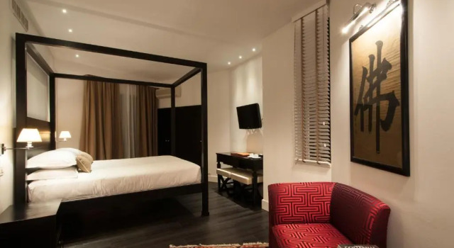 Полулюкс Hotel Michelangelo & Day SPA