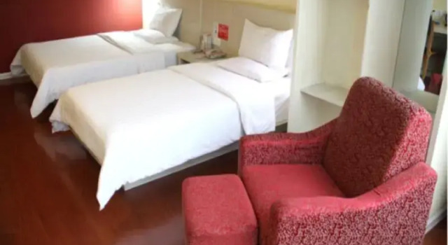 Hanting Youjia Hotel Chengdu Shuhan Road East Metro Station, Book Hotel Jinniu Chengdu, near Yipintianxia Station