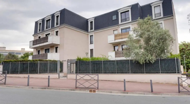 Spacieux et lumineux T3 aux portes de Paris, Rezervasyon Daire  