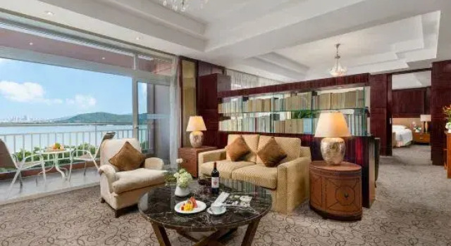 Люкс Executive New Century Grand Hotel Xuzhou
