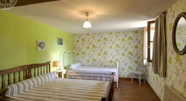 Gite Cleppé, 4 pièces, 6 personnes - FR-1-496-62, Rezervasyon Otel  