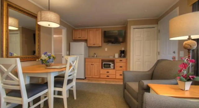 Вилла с 2 комнатами Colonial Acres Resort