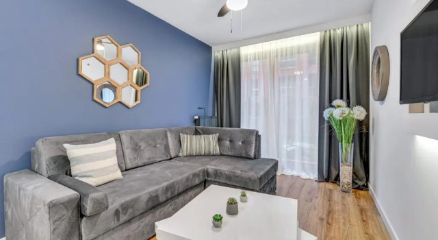 Люкс Aura - Riverside & Parking by Downtown Apartments