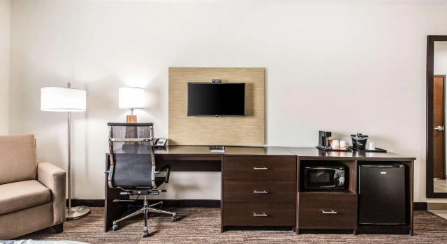 Standard Neljän hengen huone Sleep Inn & Suites Bryan - College Station