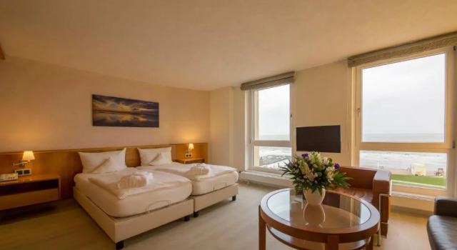 Полулюкс Michels Strandhotel Germania