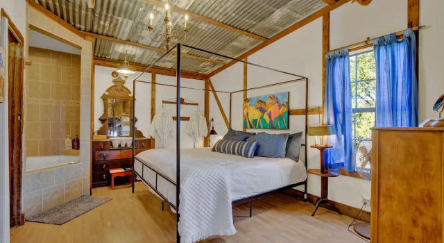 New! Gorgeous Hill Country Cabin Just Minutes From Main St!, Rezervovat Hotel Fredericksburg Texas Wine Country