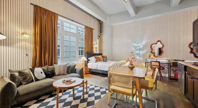 Апартаменты Storehouse Lofts
