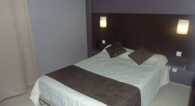 Hôtel de l'Europe, Prenota Hotel Hotel a Alvernia con parcheggio, Parcheggio