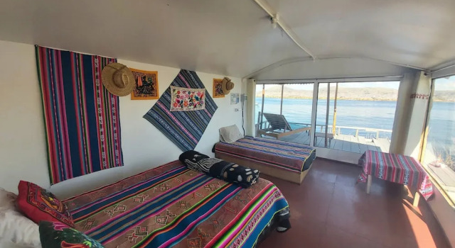 Номер Standard с панорамным видом Titicaca Andean Lodge Peru