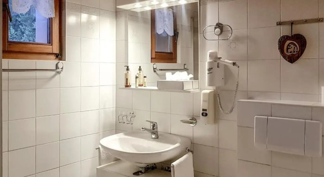 Семейный номер Standard с балконом Hotel La Cambuse
