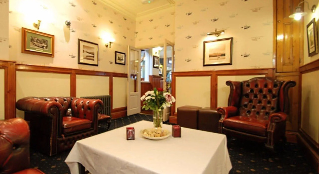 The Gladstone, Забронировать Гостевой дом Конуи Клоид