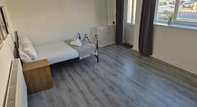 City Centre 6-bed Swansea Getaway, Забронировать Дом для отпуска Виллы Суонси, рядом с Dylan Thomas Birth Place, Вилла