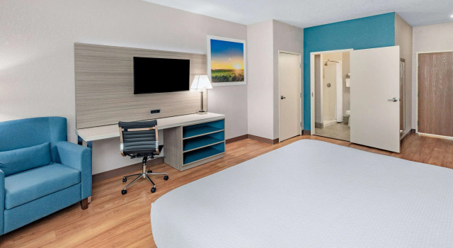 Days Inn & Suites by Wyndham San Antonio near Frost Bank Center, Réserver Hôtel San Antonio Bexar County