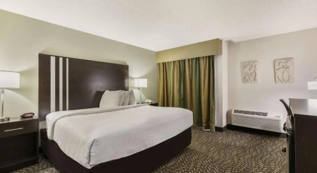 Номер Standard Best Western Indian Oak