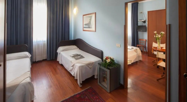 Hotel Mariani, Забронировать Отель Отели Побережья Марок с бассейном, Бассейн