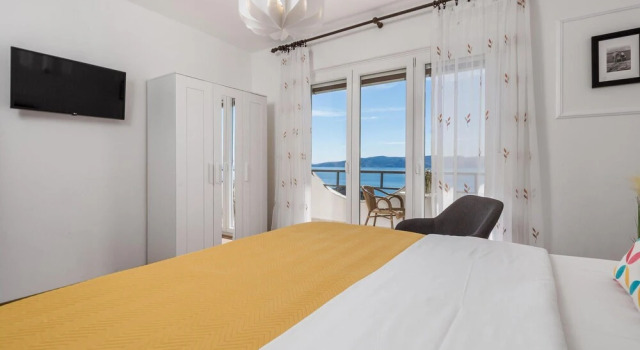Awesome Home in Sveti Juraj With Wifi and 4 Bedrooms