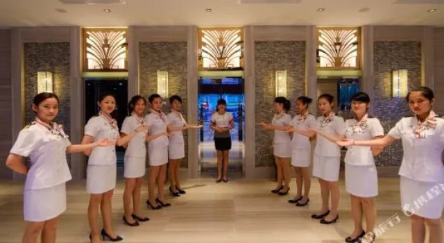 Haikou Jinghang Hotel (Hainan Provincial Government & Qilou Old Street Branch）), Book Hotel Meilan 