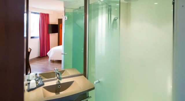 Двухместный номер Comfort Oceania Rennes