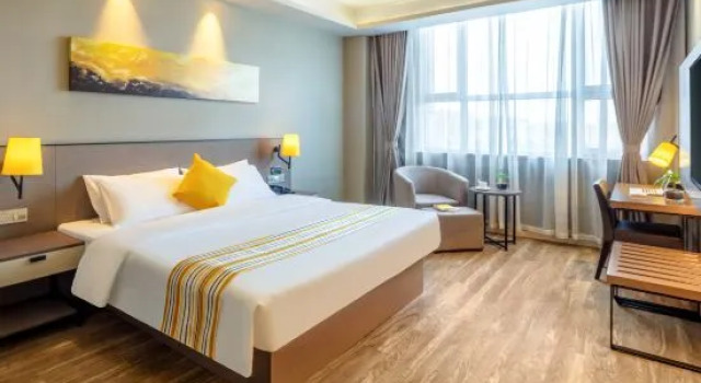 Люкс Homeinn Plus Hotel (Changzhi Bayi Square Weiyuanmen Middle Road)
