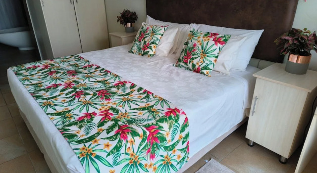 Номер Business Wilger Guesthouse - Self-Catering Business Accommodation in Centurion