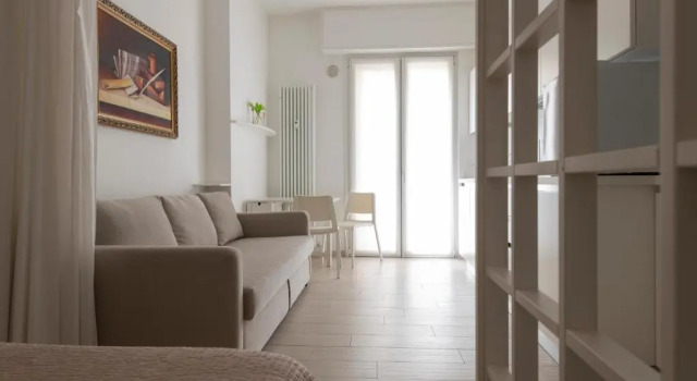 Casa Aleardi grazioso e nuovissimo monolocale con balcone, Rezervovat Hotel Pesaro 
