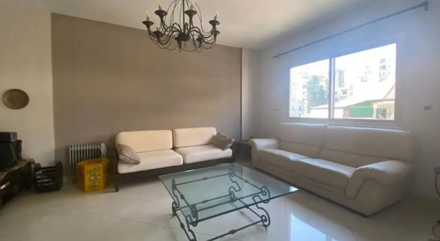Stunning 2-bed Apartment in Achrafieh Beirut
