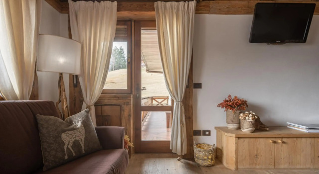 Cortina Lodge Stunning View R&R
