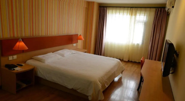 Номер Business Home Inn