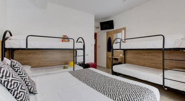 Семейный номер Standard с балконом Hotel Grazia Riccione