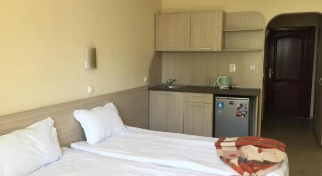 Студия с балконом и с красивым видом из окна Aparthotel Lucky Family