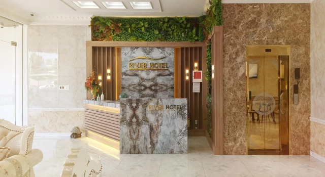 River Hotel, Prenota Hotel Duc Trong Vietnam