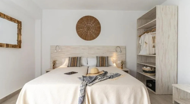 Hostal Rosell, Reserva ahora Hotel Hoteles en Mallorca con aparcamiento, Aparcamiento