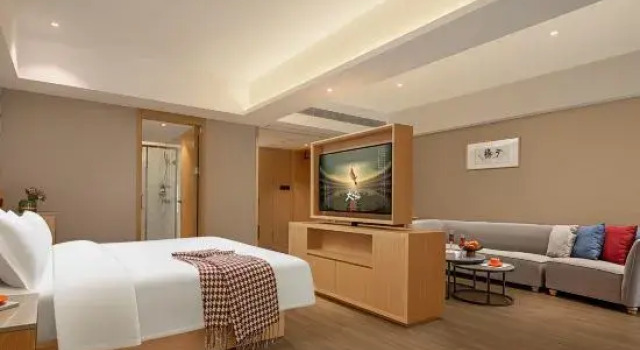 Люкс Business Yizhi Hotel (Guangzhou Baiyun International Airport T2T3Branch)
