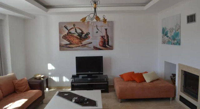 Antalya belek private villa private pool private beach 3 bedrooms close to land of legends, Забронировать Вилла Отели провинции Антальи с парковкой, Парковка