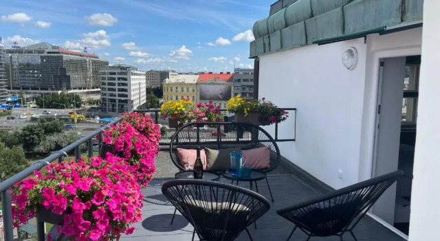 Люкс Deluxe Rooftop Planet Prague Hotel