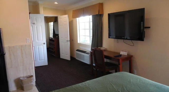 Люкс с 2 комнатами Motel Mediteran