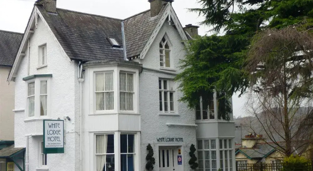 White Lodge Hotel, Забронировать Отель Отели в центре Уиндермир, в центре, Завтраки, Парковка