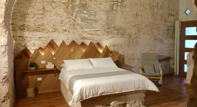 Апартаменты Superior Dug Out B&B