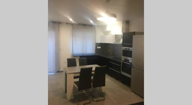 Appartement entier refait à neuf pour court séjour, Забронировать Апартаменты/квартира Рубе О-де-Франс, рядом с French National Academy for Youth Protection and Juvenile Justice