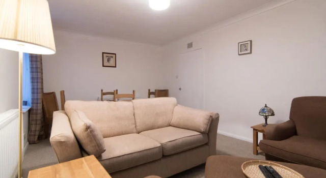 Коттедж с 3 комнатами Blair Drummond Holiday Home
